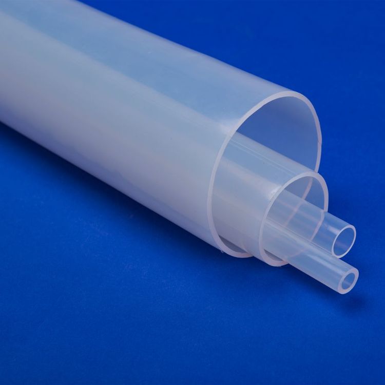 挑選PFA直管時(shí)，性能很重要